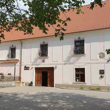 Penzion Sessler *** Trnava Exterior photo