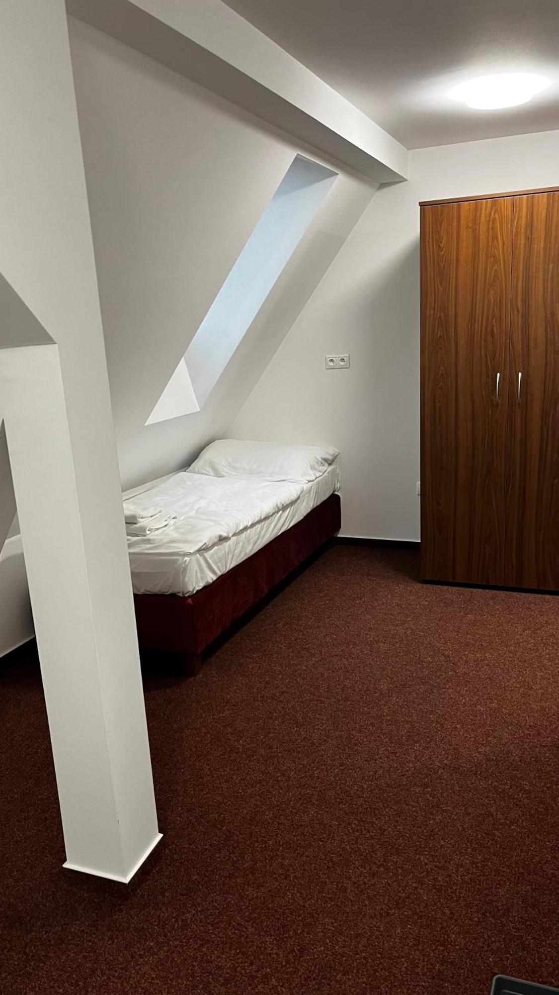 Penzion Sessler *** Trnava Exterior photo