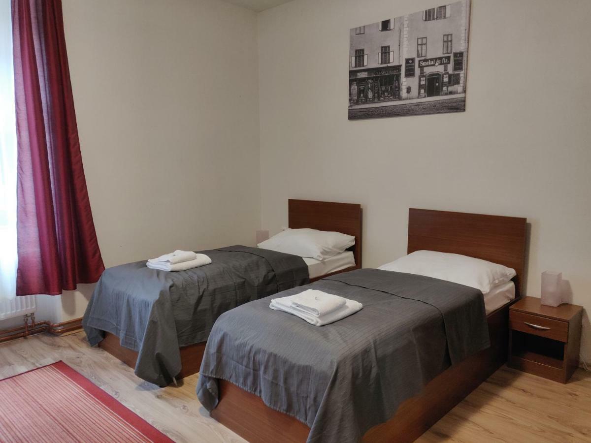 Penzion Sessler *** Trnava Exterior photo