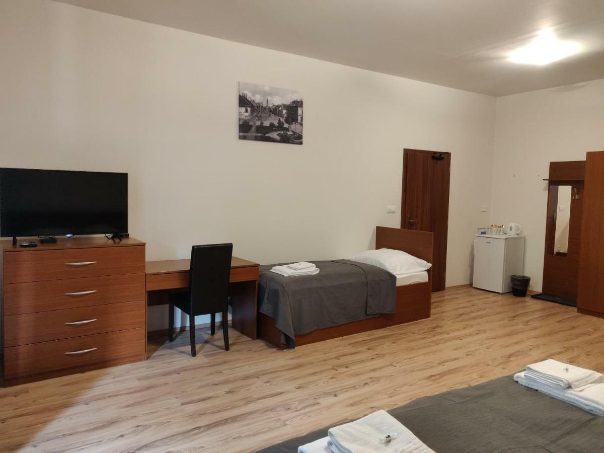 Penzion Sessler *** Trnava Exterior photo